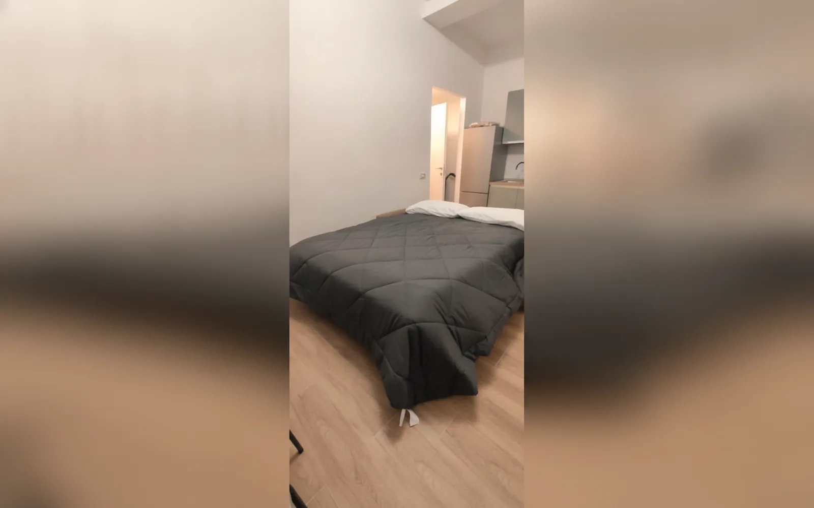 Camera con bagno privato — La Casa In Fiera, Pero (Lombardia) (foto 5)