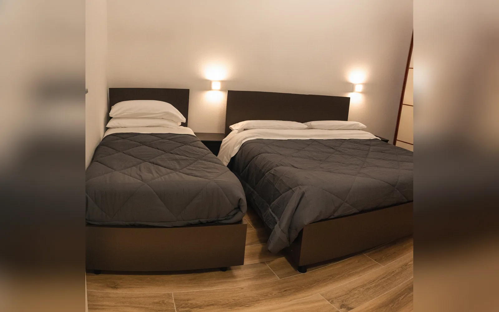 Camera con bagno privato — La Casa In Fiera, Pero (Lombardia) (foto 7)