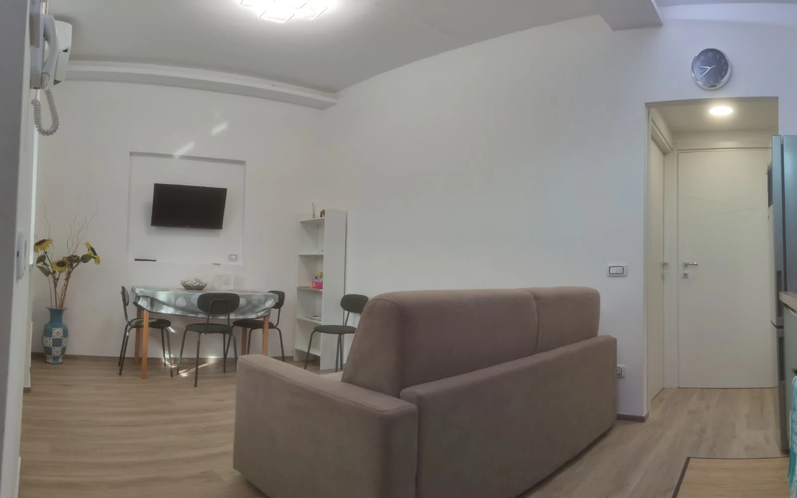 La Casa In Fiera, struttura a Pero (Lombardia) (foto 34)